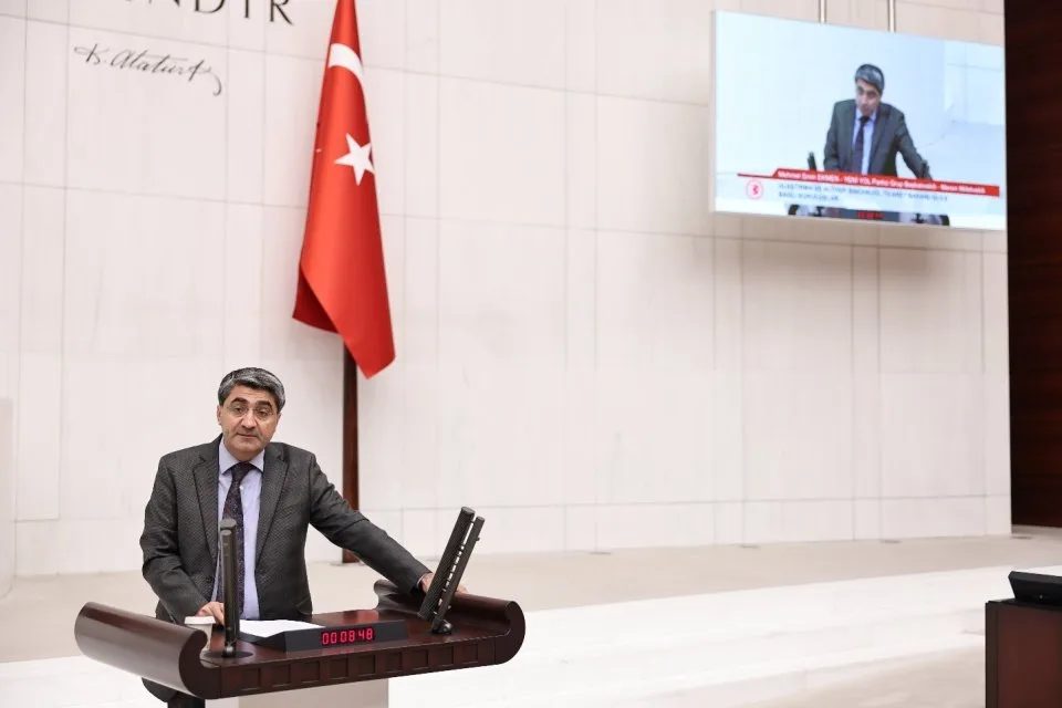 EKMEN: Müteahhitlere garanti ödemeler, çiftçiye, kadına, gençliğe ayrılan bütçeyi geçti