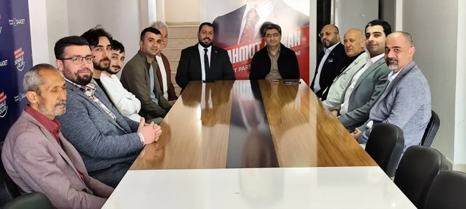 İl kongresini yapan Saadet Partisi Mersin İl Başkanı Bilal Oğuz ve yönetimine hayırlı olsun ziyareti gerçekleştirdik.