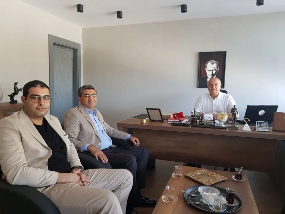 Önceki dönem Mersin ticaret ve Sanayi odası başkanlarımızdan Ayhan Kızıltan’ı ziyaret ettik.