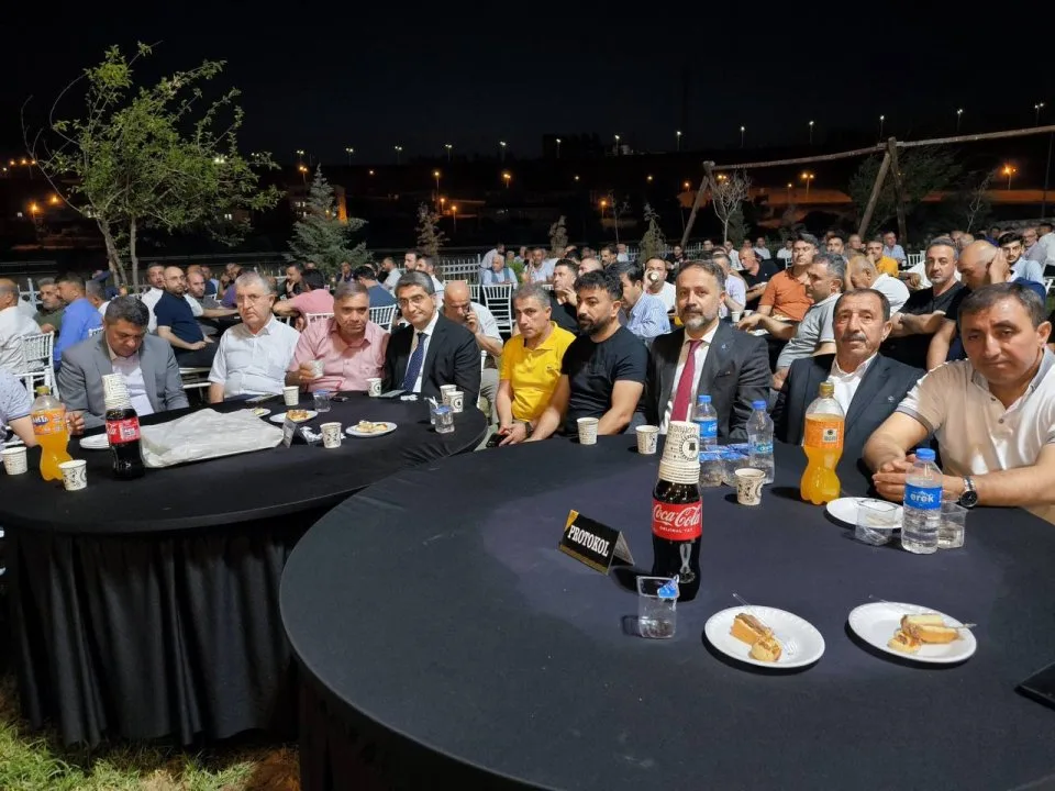 Siirt Kurucu İl Başkanımız Umut Dayanan’ın kardeşi Devran ve Songül’ün düğün törenine katıldık.