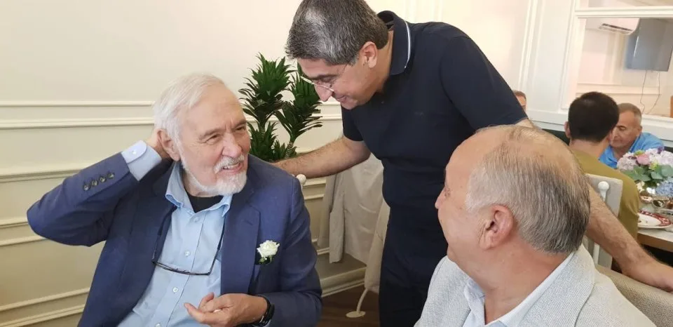 İş insanı Hüseyin Timurtaş’ın Mersin’e kazandırdığı nezih bir mekanın açılışına katılım sağladık.