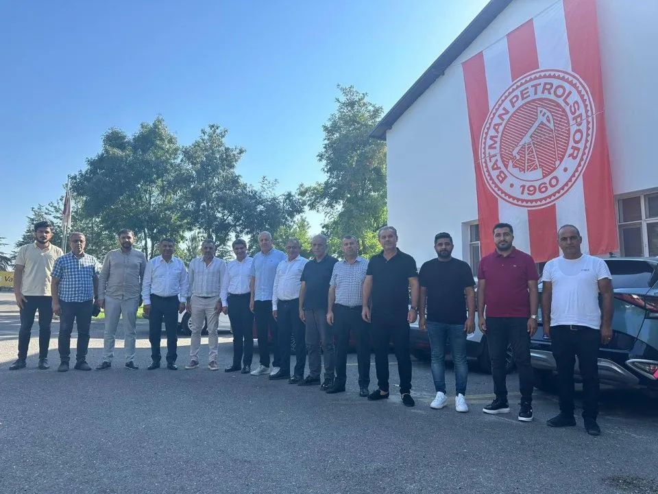 Batman Petrolspor'un yeni yönetimine başarılar diledik.