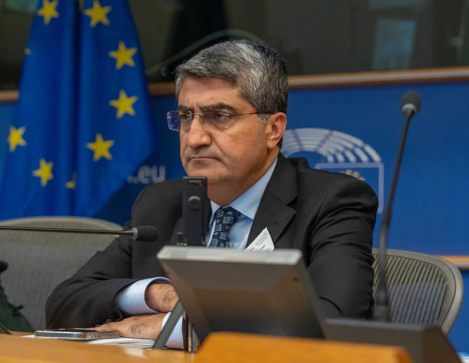 Ekmen, 20. EUTCC Konferansı’nda konuştu: “Silahsızlanma kadar demokratikleşme de önemli”