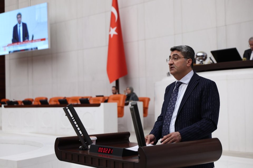 EKMEN: Mersin Marina için ivedilikle önlem alınmalı