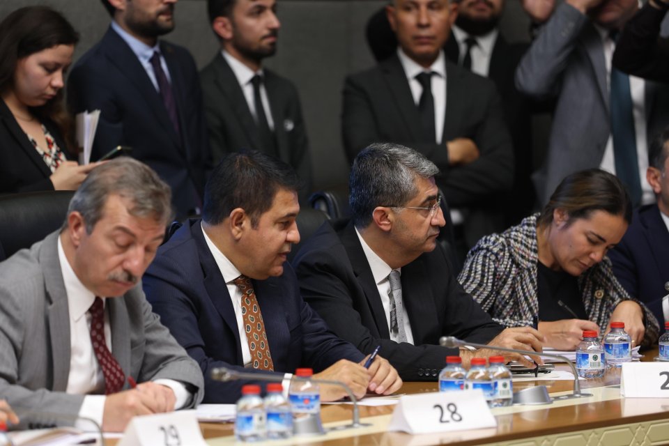 EKMEN: Türkiye’nin ihtiyacı yeni bir “keşke” değil, kalıcı bir sonuçtur