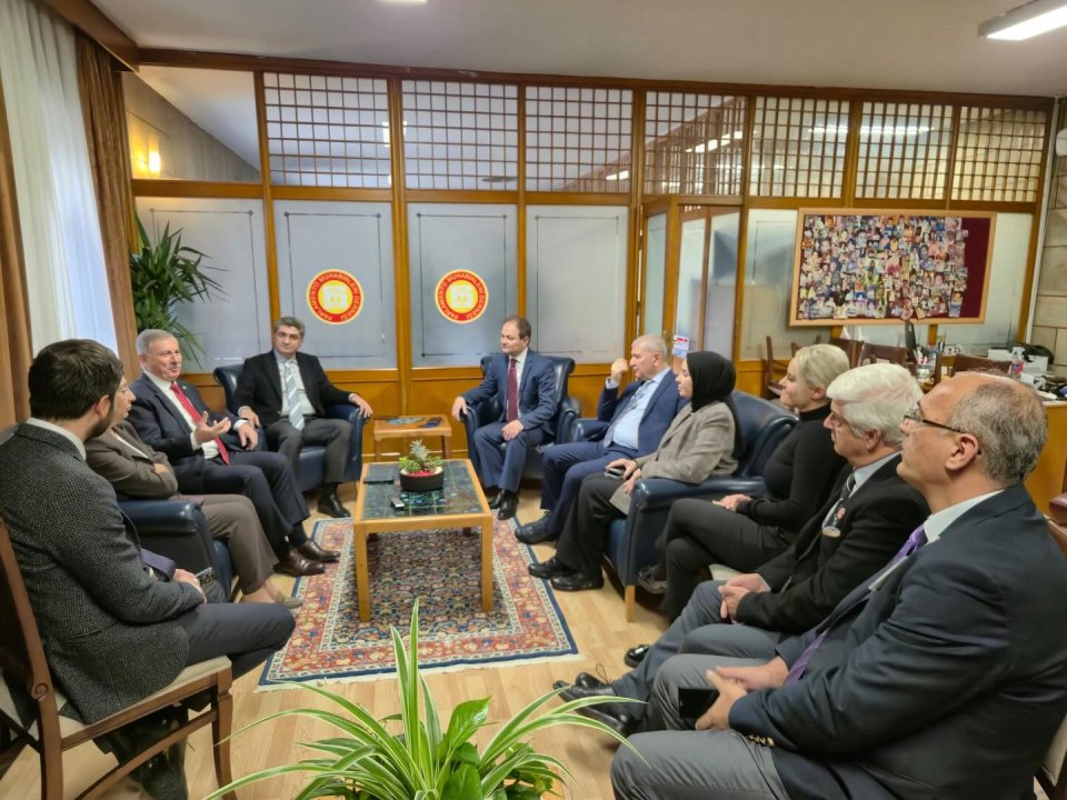 10 Ocak Çalışan Gazeteciler Günü vesilesiyle Parlamento Muhabirleri Derneği’ni ziyaret ettik.