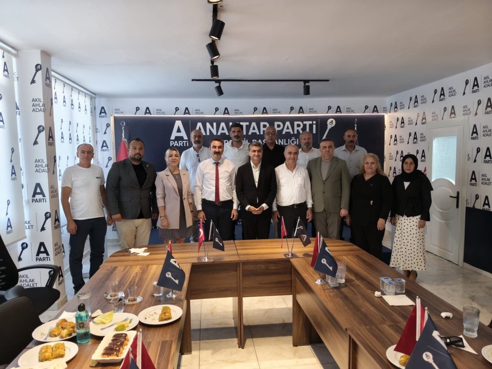  Anahtar Parti Mersin İl Başkanı Sayın Gür Arslanyıkar’ı ziyaret ettik.  