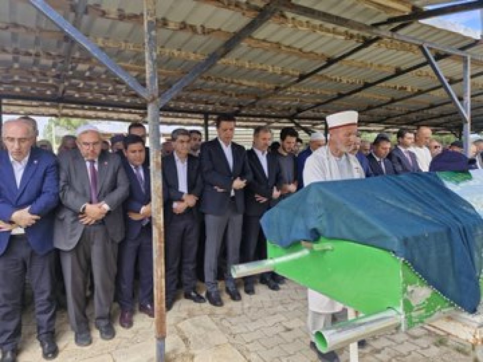  Ankara Milletvekilimiz Mesut Doğan’ın annesi Cevriye Doğan’ın cenaze merasimine katıldık.