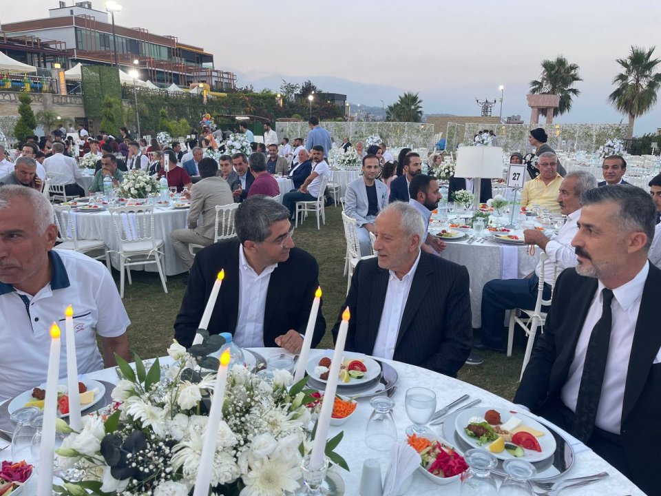 Balyan ve Balkan ailesinin çocukları Deniz & Sipan’ın nikah merasimine şahitlik ettik.