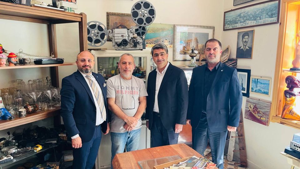 Betik Sahaf sahibi Eren Kaplancık’a misafirperverliğinden ötürü teşekkür ederiz.