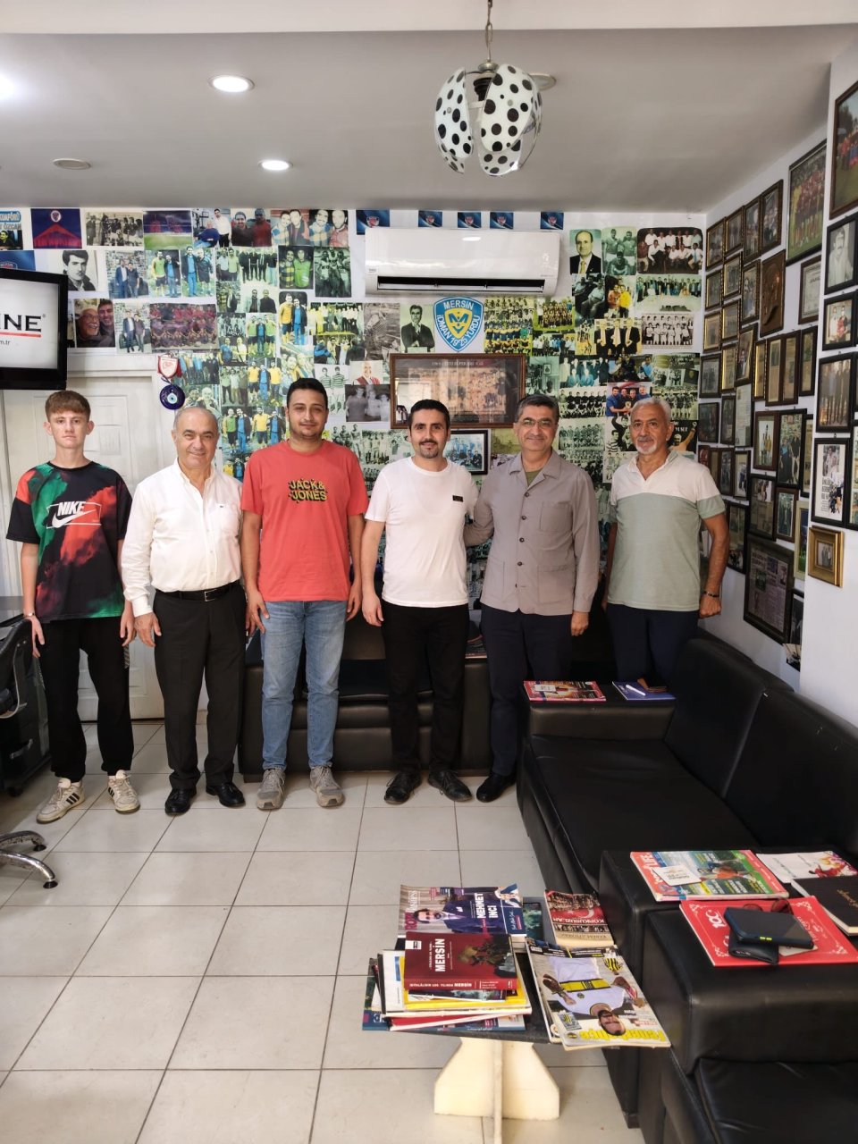 Bir Mersin etkinliği olarak berber Bülent'i ziyaret ettim