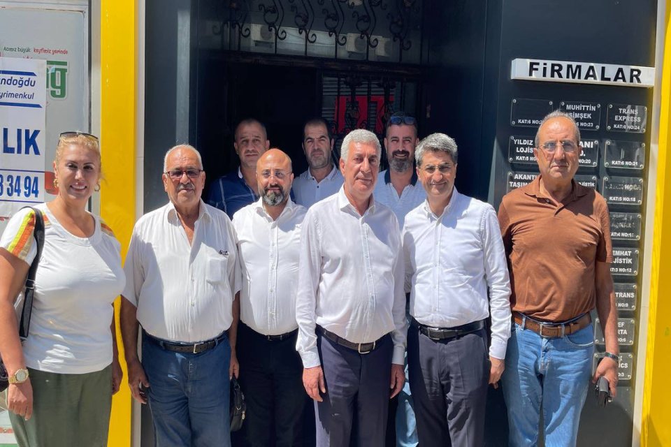 Ceylanpınar Yardımlaşma ve Dayanışma Derneği Başkanı Ethem Alkış ve Çay Çilek Minibüsçüler Koop. Başkanı Mehmet Ali Özdemir’i ziyaret ettik.