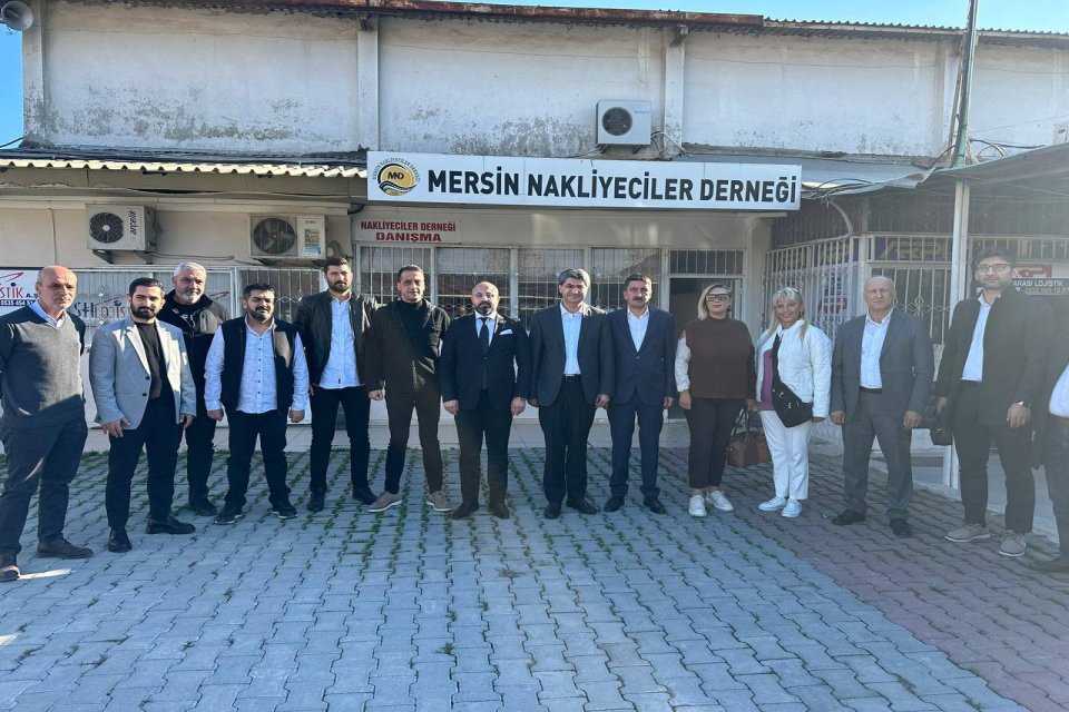 Deva Partisi Mersin İl Başkanı Taner Işıkbay ve Toroslar ilçe Başkanımız Sultan Aydoğan ve teşkilatımız ile Mersin Nakliyeciler Derneği Başkanı Mehmet Bozkurt ve yönetimini ziyaret ettik.