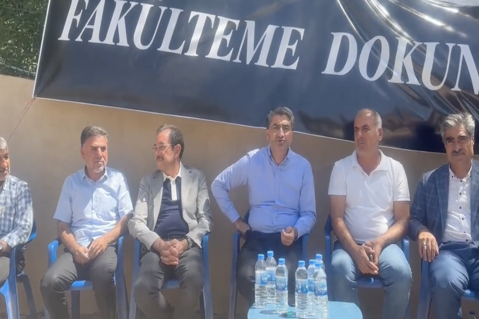 Şırnak İdil Ziraat Fakültesi'nin taşınması kararına karşı bir arada duran İdil Stkları ve muhtarlarını ziyaret ettik.