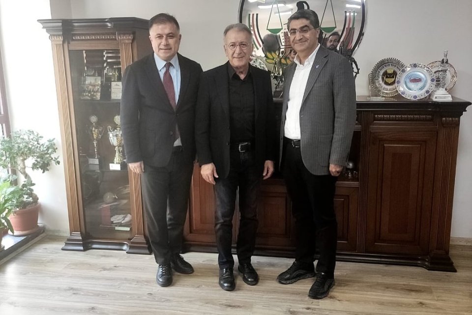 İzmir Baro Başkanımız Sefa Yılmaz’ı ziyaret ettik