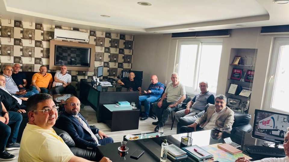 Kayar lojistik firma sahibi Çetin Kayar ve konuklarını ziyaret ettik