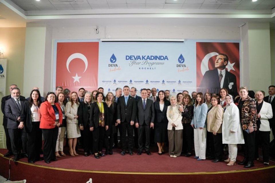 Kocaeli İl Teşkilatımızın düzenlediği 8 Mart Dünya Kadınlar Günü münasebetiyle Deva Kadın’da temalı iftar programında teşkilat mensuplarımızla bir araya geldik.