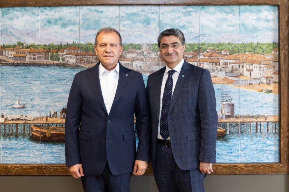 Mersin Büyükşehir Belediye Başkanımız Sayın Vahap Seçer’i ziyaret ettik.