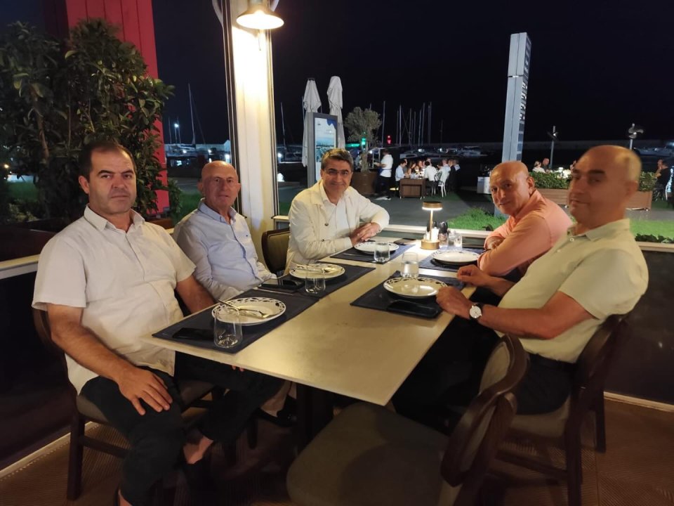 Mersin’in değerli işadamlarından Hasan Kış ve Hüseyin Kış beylerin misafiri olduk.