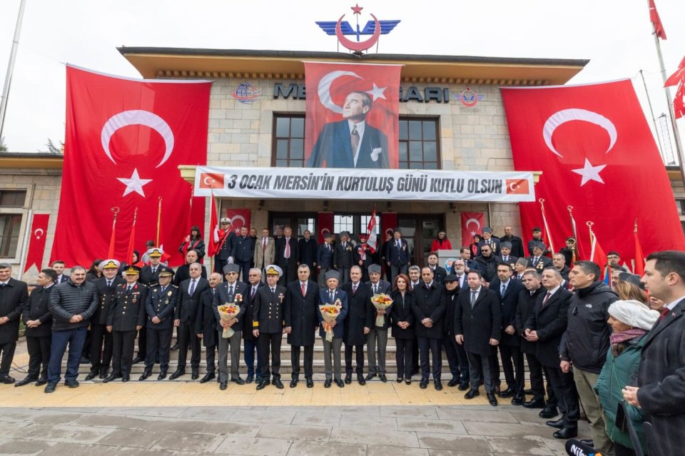 Mersin’in kurtuluşunun 104. kurtuluş yıldönümü anmalarında şehitlerimizi rahmetle andık.