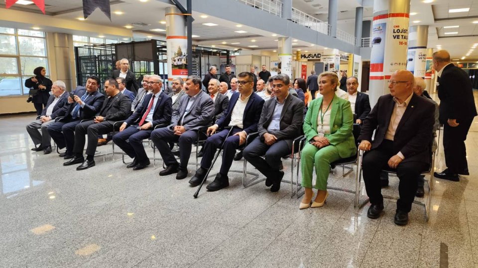 Mersin Mobilya Sanayicileri İş İnsanları Derneği (MERMOB) tarafından, Mersin Ticaret ve Sanayi Odası (MTSO) iş birliğinde düzenlenen 2’nci Mersin Mobilya ve Ev Aksesuarları Fuarı açılış törenine katılım sağladık.