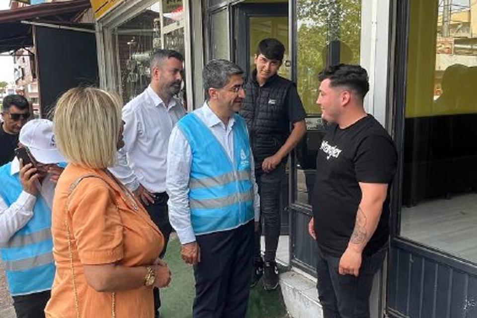 Mersin Toroslar İlçemizde bulunan Kuvai Milliye Caddesinde esnaflarımızı ziyaret ettik