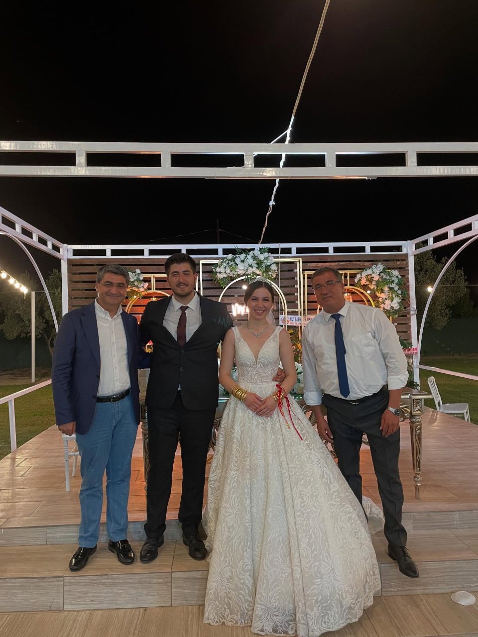 Mut İlçe Başkanımız Turgay Özdemir’in kıymetli oğlu Muharrem ile Sude'nin düğününe katıldık.