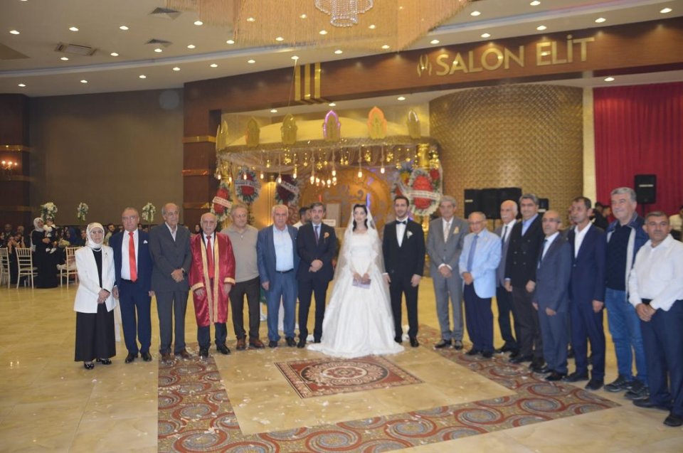 Sevgili Sefa Ekmen yeğenimiz ile Hatice Okçu’nun nikahına seçkin davetlilerle birlikte şahitlik yaptık.