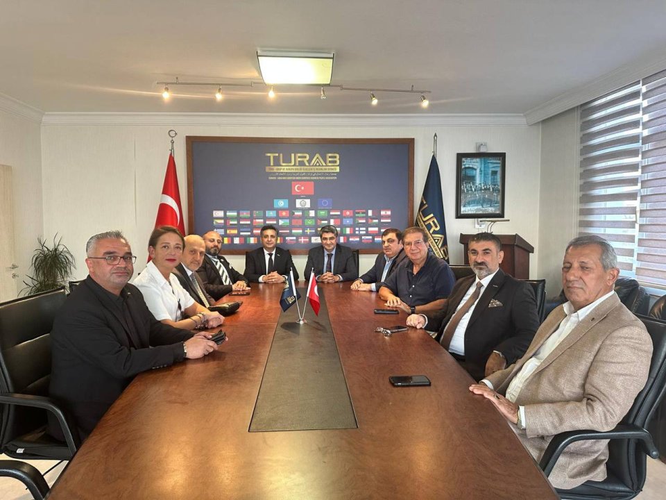 Türk-Arab ve Avrupa  Birliği Ülkeleri İş İnsanları Derneği (TURAB) Yönetim Kurulu Başkanı Fahri Kuş ve yönetimini ziyaret ettik.