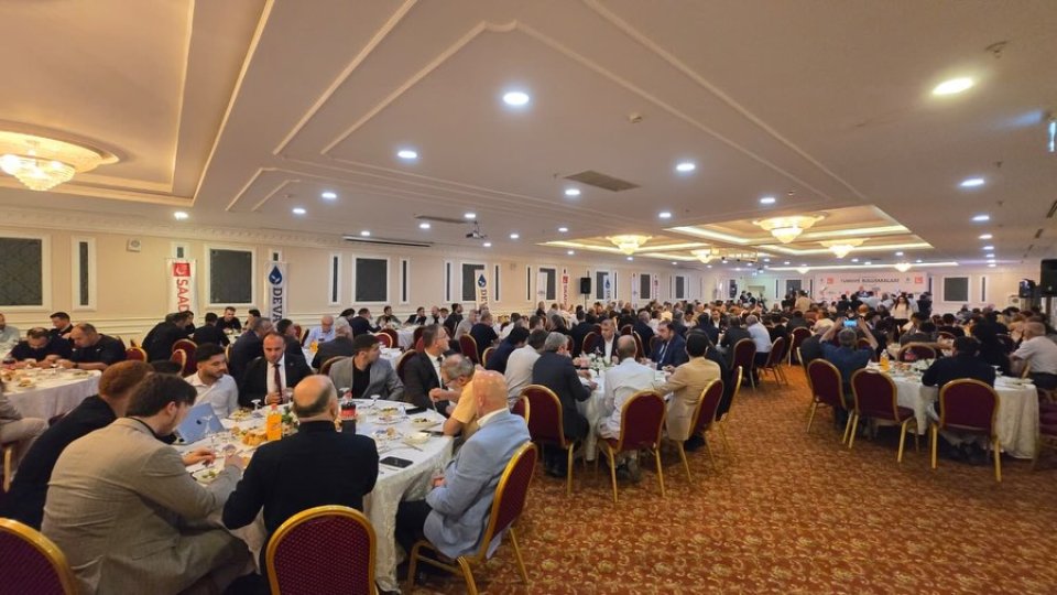 Türkiye Buluşmaları kapsamında Kocaeli’nde; DEVA Partisi Genel Başkanımız Sayın Ali Babacan ve Saadet Partisi Genel Başkanı Sayın Mahmut Arıkan’ın katılımıyla gerçekleştirilen programda bir araya geldik.