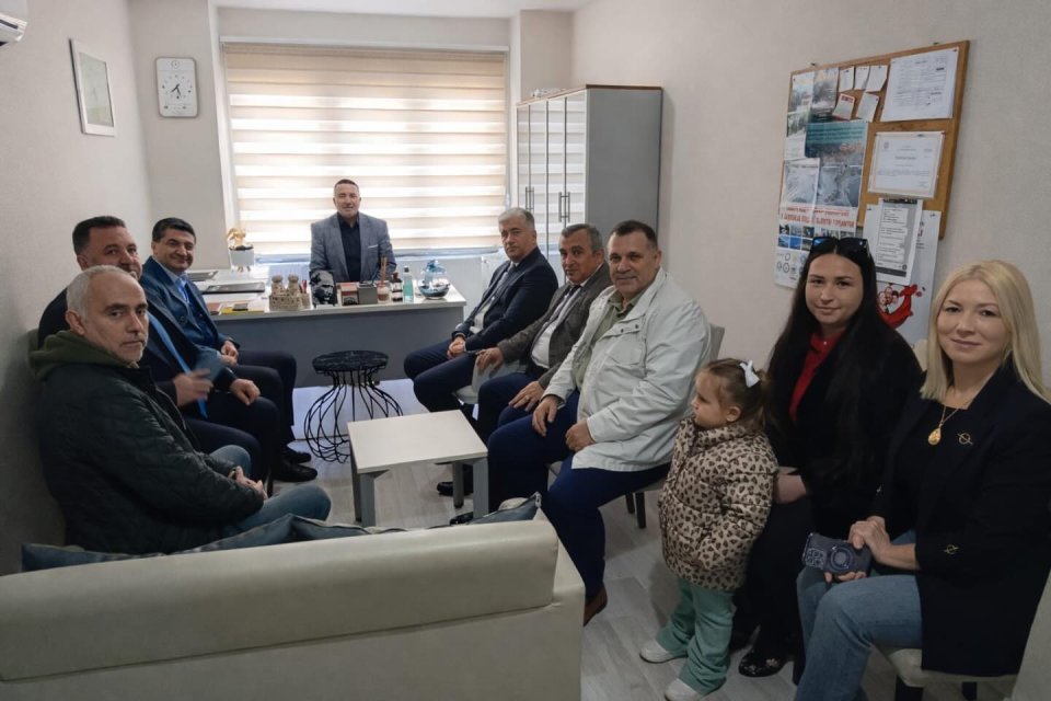 Yalova Gazeteciler Cemiyeti’ndeydik, Cemiyet Başkanı Sayın Ayhan Polat ile verimli bir görüşme gerçekleştirdik.