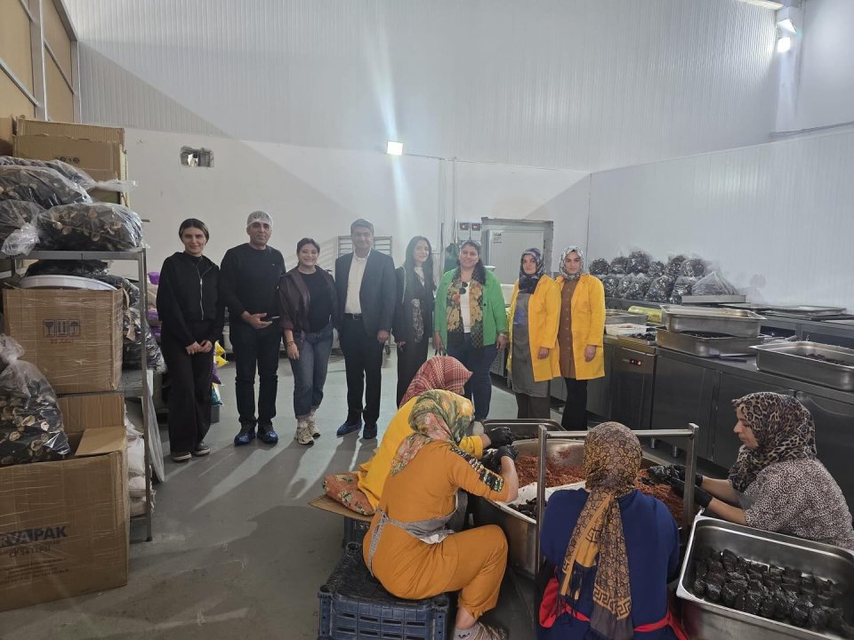 Yenişehir Hanımeli Kadın Girişimi ve Yenişehir Hünerli Eller Kadın Girişimi Kooperatifini ziyaret ettik