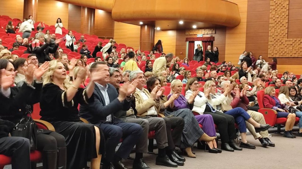 Yenişehir Kent Konseyi Kültür Sanat Komisyonu’nun düzenlemiş olduğu, 8 Mart Dünya Emekçi Kadınlar Günü kapsamında gerçekleştirdiği “İLMEK İLMEK KADIN”  etkinliğine katılım sağladım.